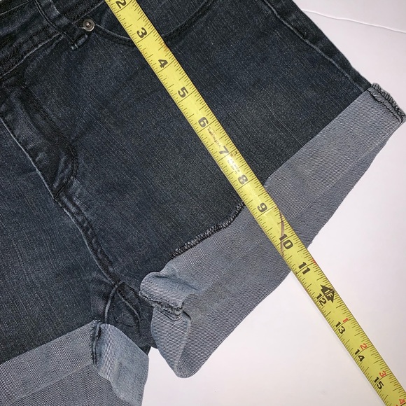 2.1 Denim Black Jean shorts - Picture 3 of 4